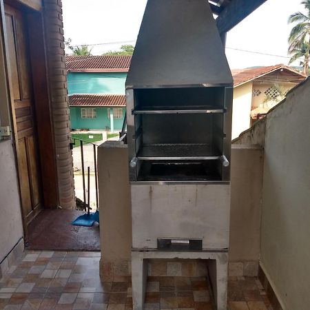 Chale No Condominio Verde Mar Na Praia Da Cocanha カラグァタトゥバ エクステリア 写真