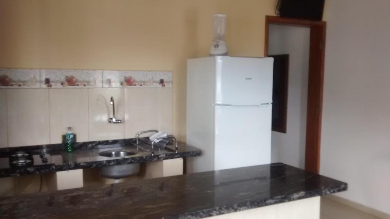 Chale No Condominio Verde Mar Na Praia Da Cocanha カラグァタトゥバ エクステリア 写真