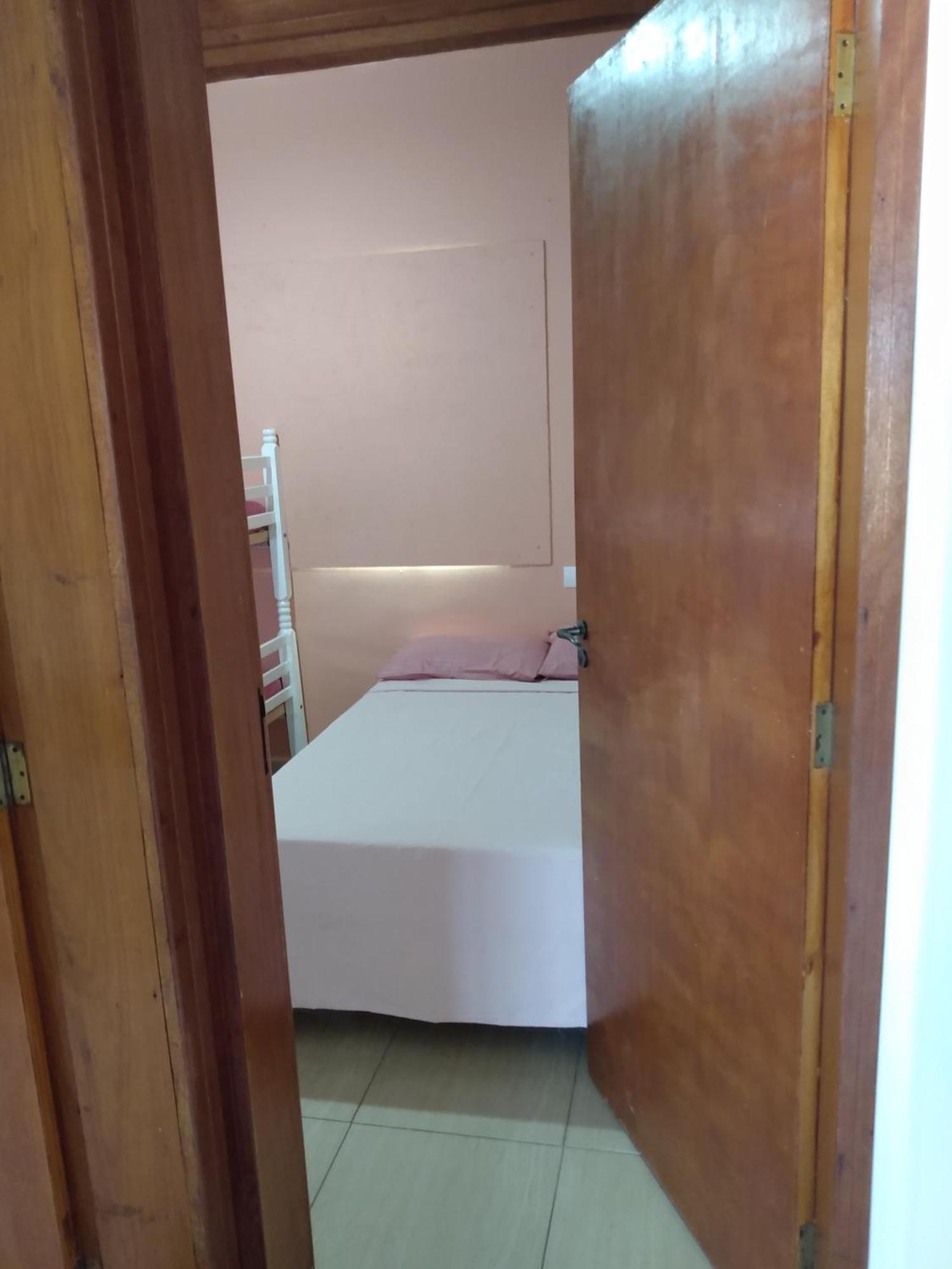 Chale No Condominio Verde Mar Na Praia Da Cocanha カラグァタトゥバ エクステリア 写真