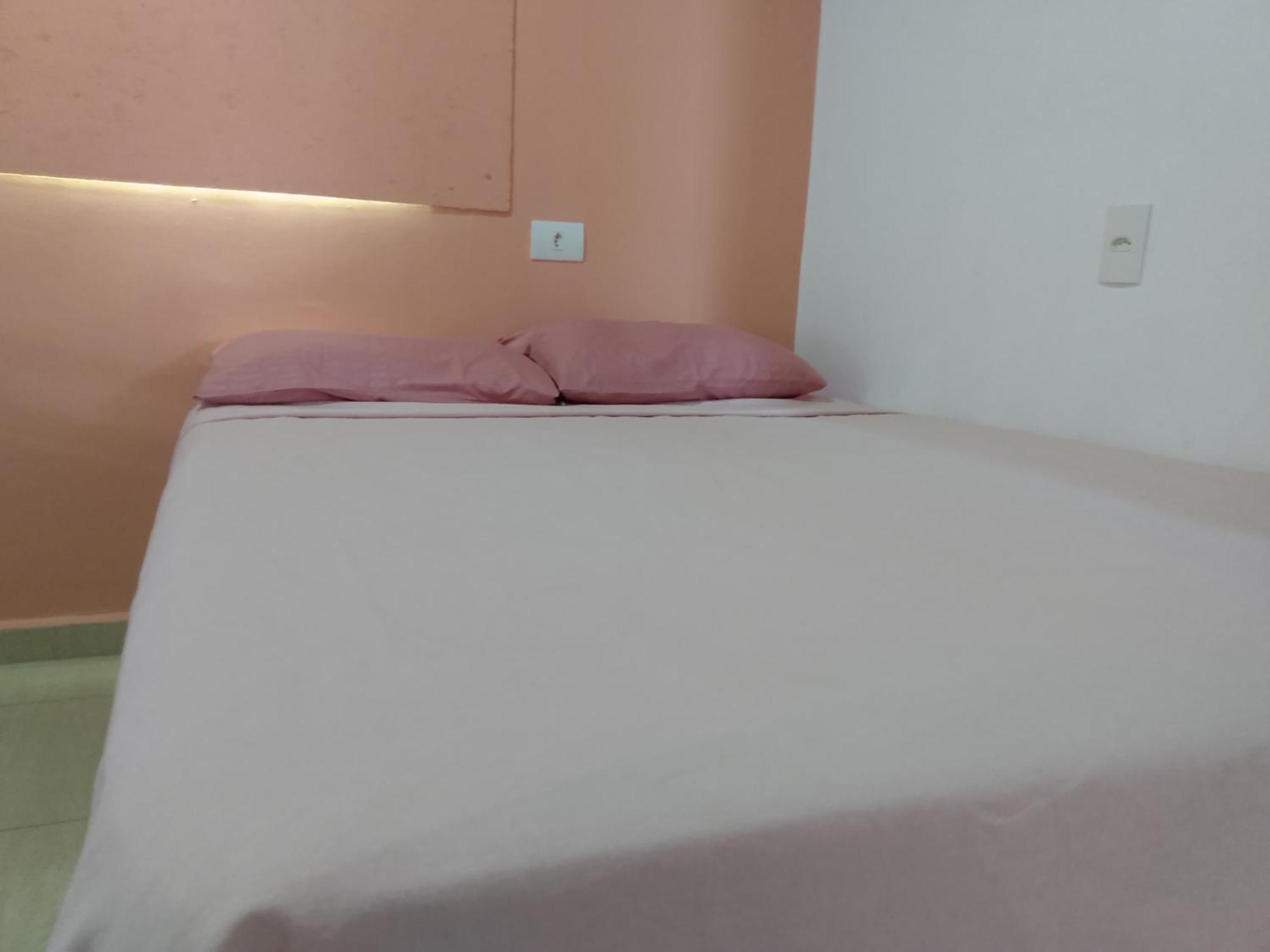 Chale No Condominio Verde Mar Na Praia Da Cocanha カラグァタトゥバ エクステリア 写真